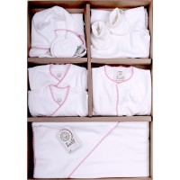 Bio Baby Organic Newborn gift set White-Pink, 9 pcs Bio Baby Organic Newborn gift set White-Pink, 9 pcs