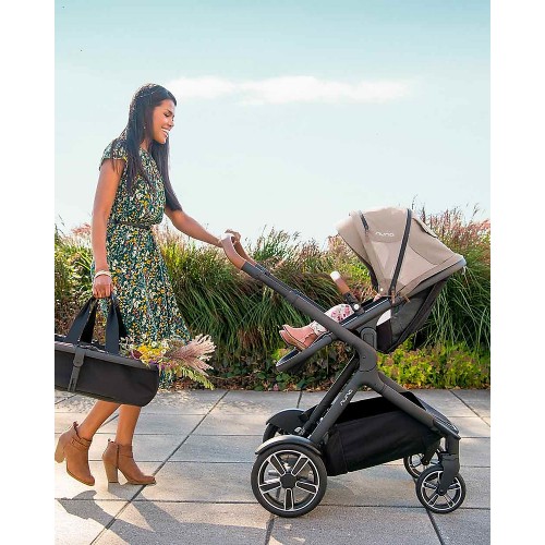 Nuna Demi Grow Stroller, Timber