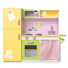 Woody Pretend play kitchen Lily
