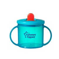 Tommee Tippee First cup Essenials 4 m.+, blue Tommee Tippee First cup Essenials 4 m.+, blue