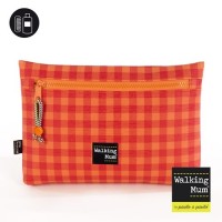 Walking mum Stylish clutch for infant's belongings 